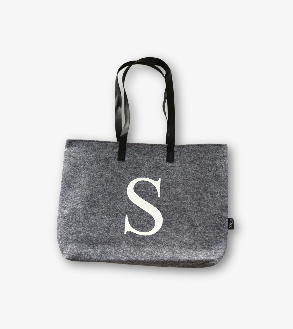 Bolso personalizable de fieltro (inicial) Bolso personalizable de fieltro (inicial)
