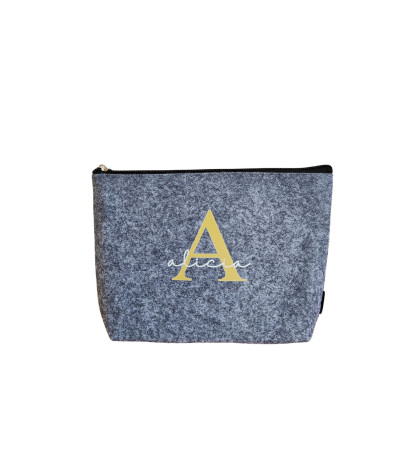 Neceser personalizado gris con inicial y nombre